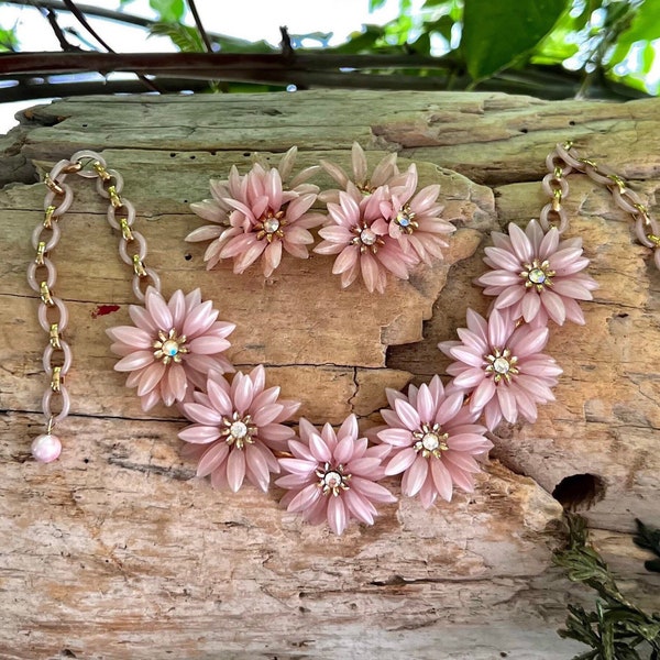 Vintage CORO Pink Demi Parure Necklace Choker Earrings Pink Plastic Flower 1950 1960 Floral Rhinestone Retro Bride Bridal Set 2 Barbie Gift