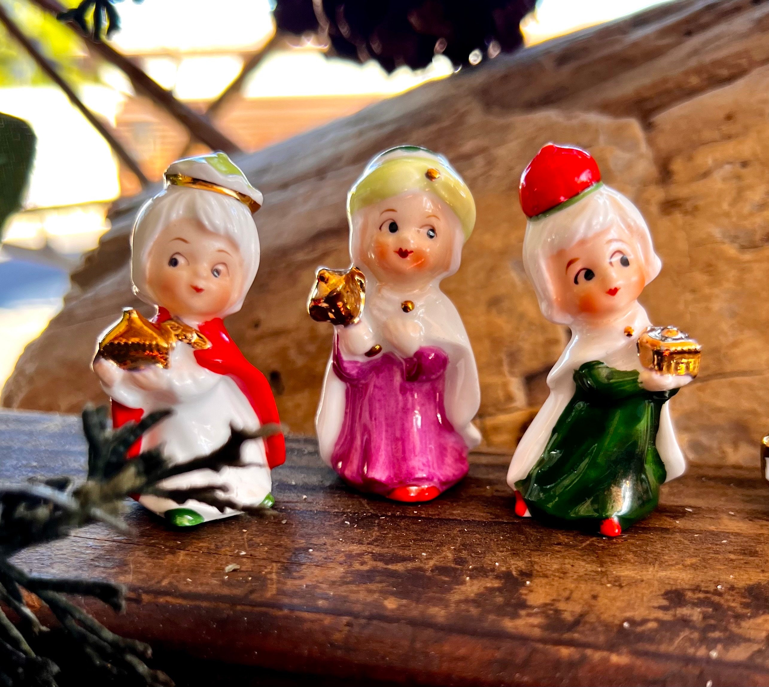 Vintage Napco Mary Joseph Baby Jesus Wisemen Figurines Nativity