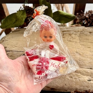 Vintage Valentine Plastic Elf Knee Hugger Ornament 1950 1960 Elf Pixie “Be My Valentine” Heart Pillow MCM Retro Kitsch Decor MINT NIOP