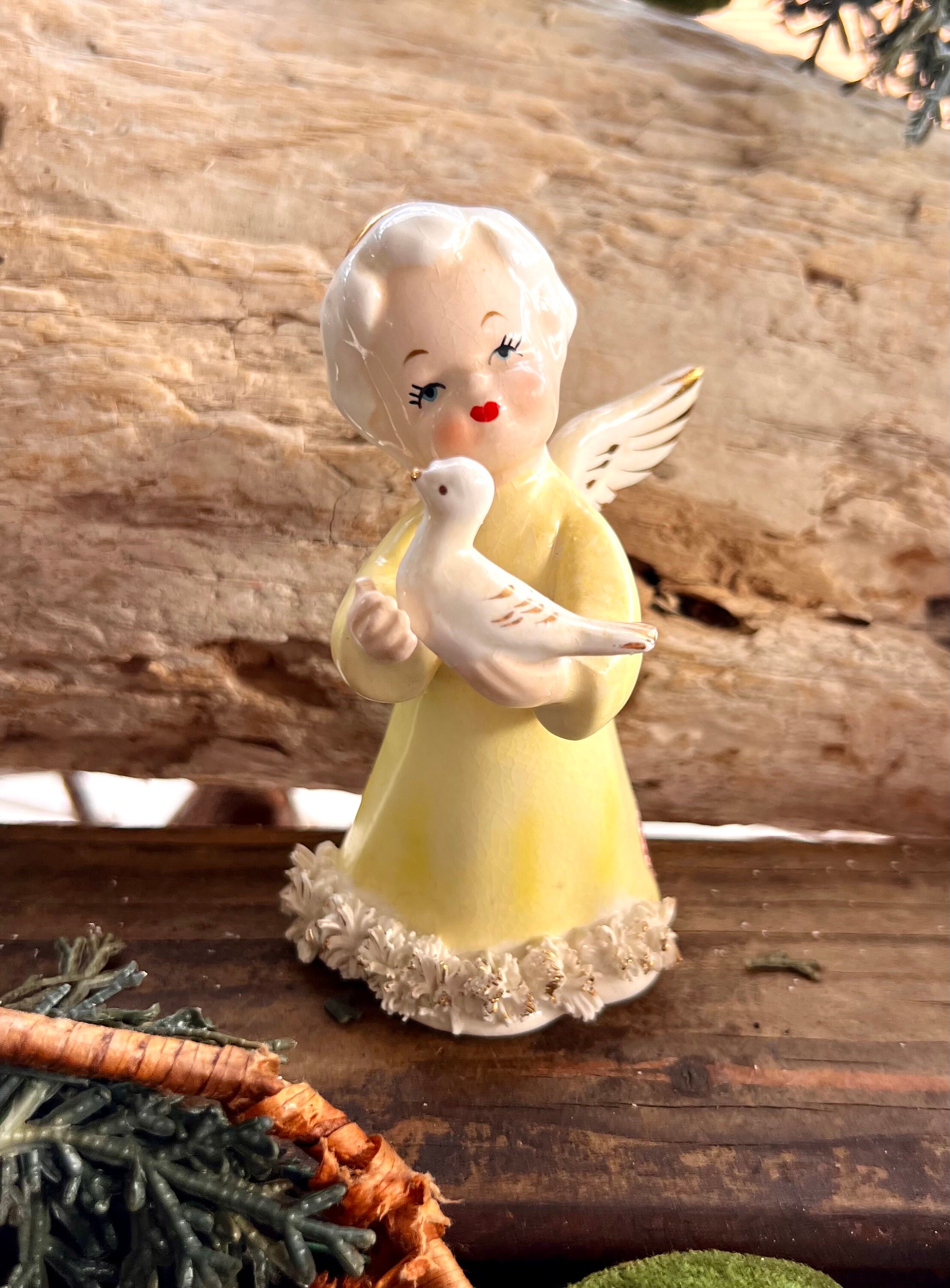 ヴィンテージ　 陶器製 天使　子供　フィギュリン　置物　 パステル ヴィンテージ 陶器製 天使 子供 フィギュリン 置物 パステル