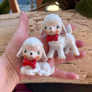 Vintage 1950 Anthropomorphic Christmas Lamb Figurine MCM Floral Red Bow Lamb Ceramic Ornament Retro Kitsch Spring Easter Decor Set 2