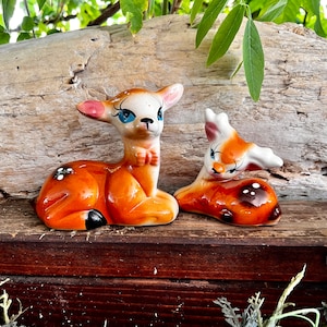 Vintage Anthropomorphic Deer Christmas Ceramic Retro Kitsch Deer Figurine MCM 1950 Mama Mother Deer Baby Fawn Japan? California? Set 2