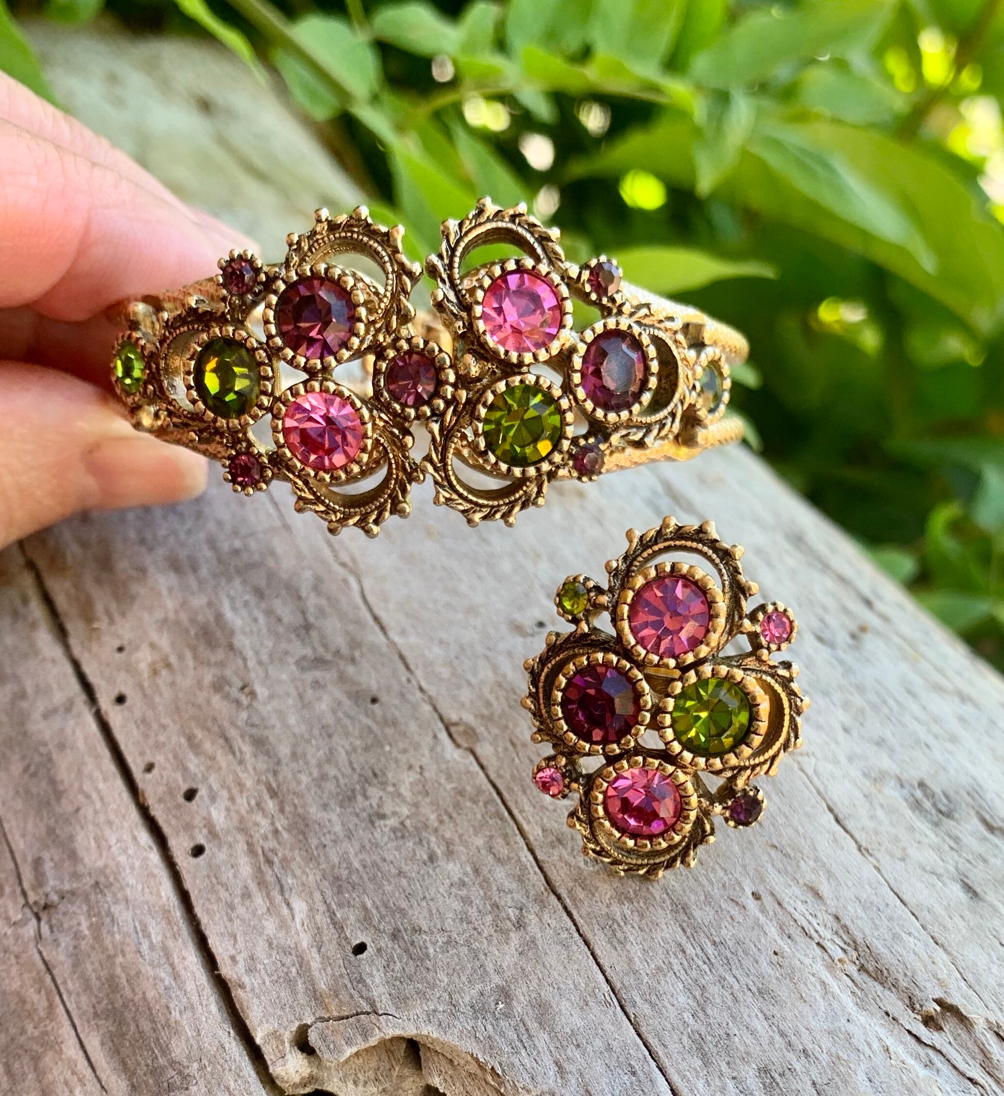 Sarah coventry bracelet clearance