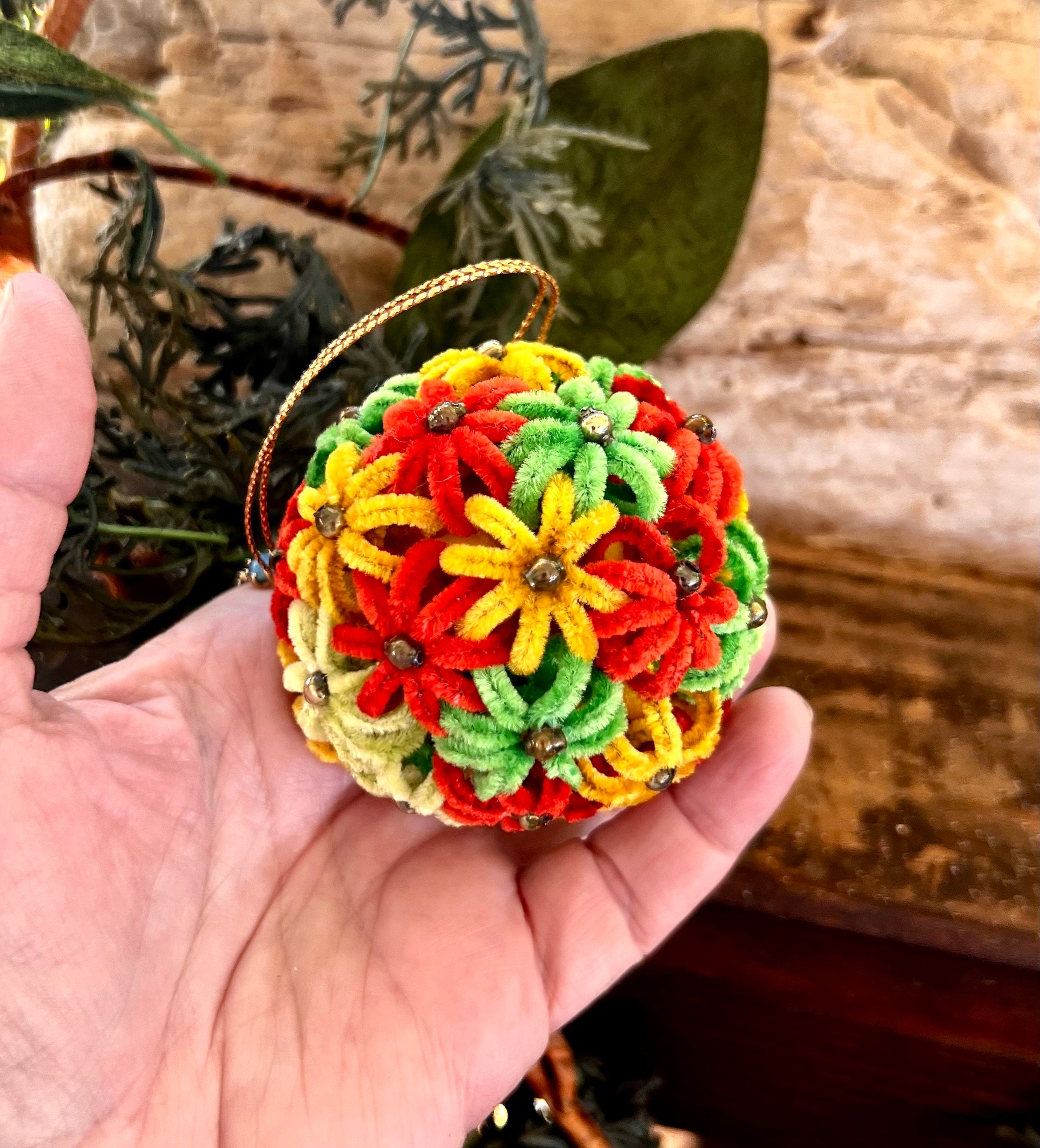 Vintage Floral Pipe Cleaner Christmas Ornament 1960 1970 3” Orange