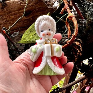 洋書 ENESCO Victorian Holy Family & Angel 6004185 il_300x300.5731741623_oc9i.jpg