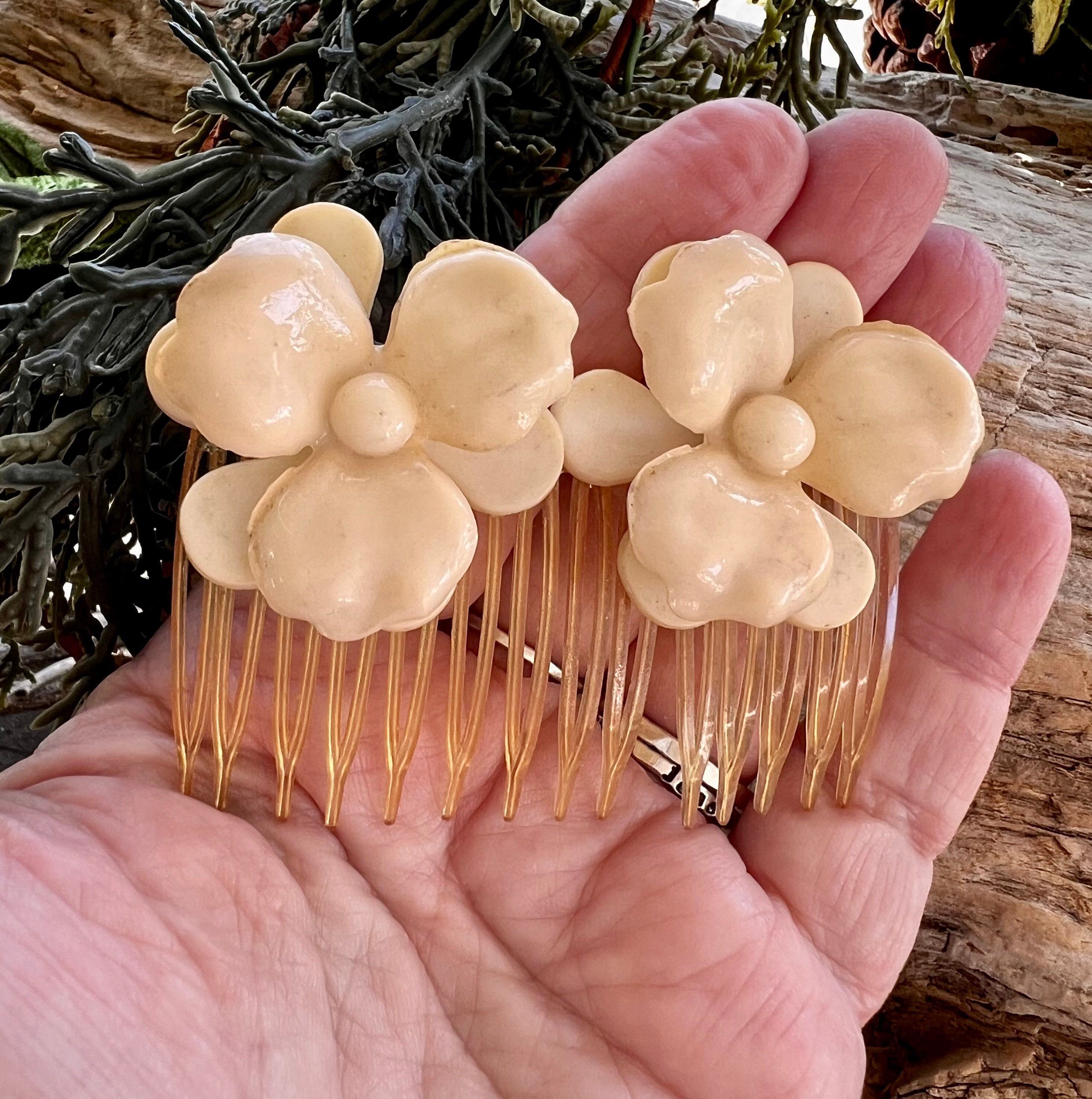 Vintage Red Celluloid Hair Comb With Brass Floral Flower Appliqué 3.25” Spanish mantilla hair comb Art Deco faux tortoiseshell hair  main image 3