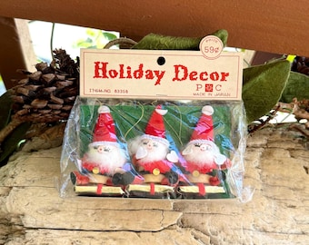 Vintage 1950 Spinner Twinkler Christmas Ornament MCM Plastic Bird