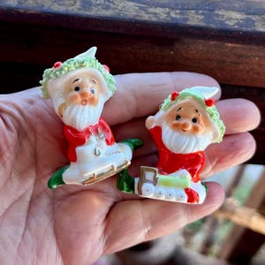 Vintage NAPCO Santa Gnome Figurine MCM 1960 1970 Napcoware Gnome Spaghetti Trim Train Ornament Retro Kitsch Holiday Decor Set 2