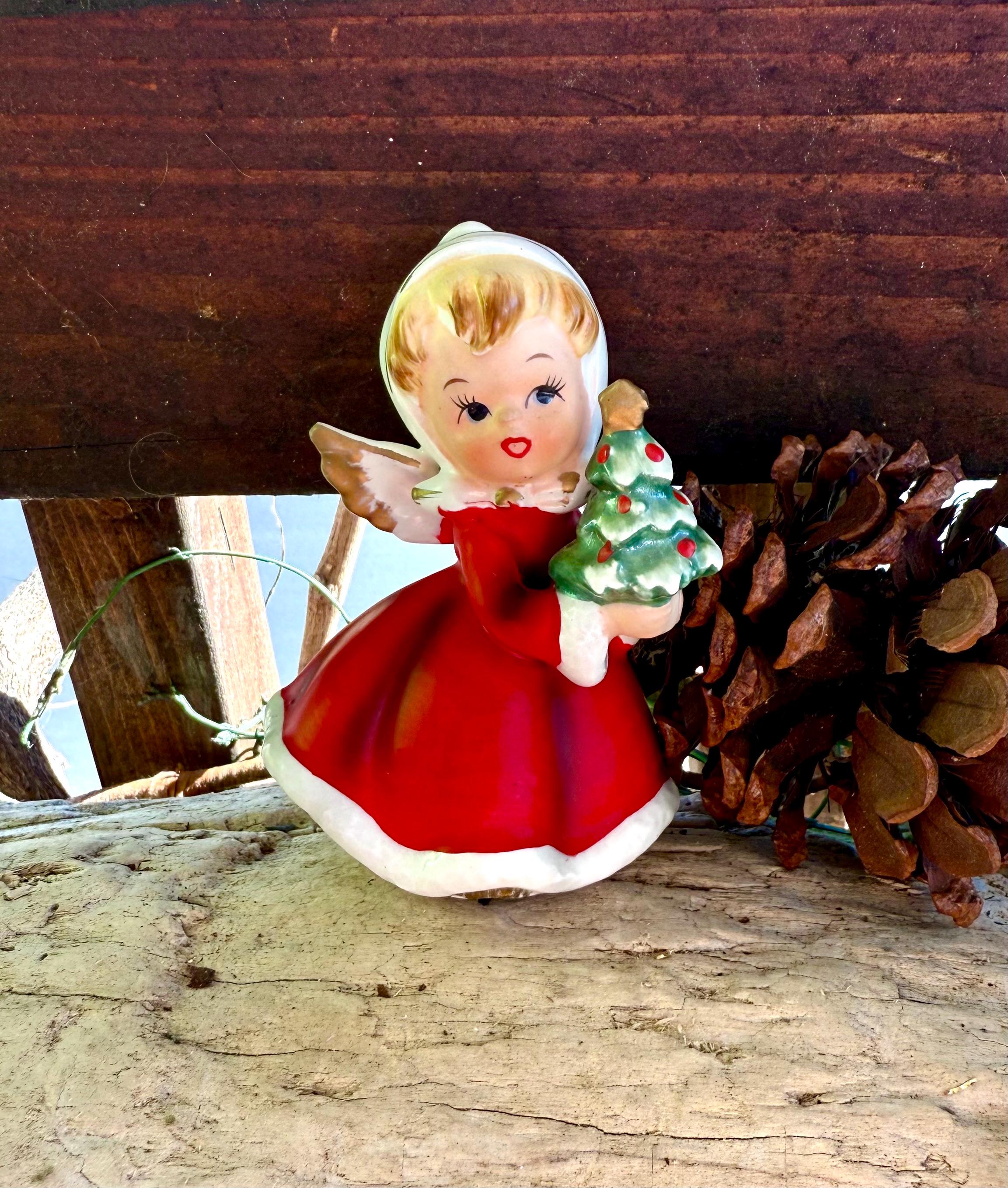 Vintage NAPCO Christmas Angel Figurine: 1950s Ceramic Kitsch Decor