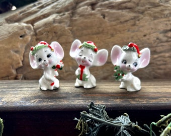 Vintage Napco Christmas Mouse Figurine 1960 1970 Ceramic Mouse Gift MCM Spaghetti Trim Napcoware  Retro Kitsch Winter Holiday Decor Set 3