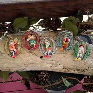 Vintage Metallic Mesh Gnome Christmas Ornament 1950 1960 SHINY BRITE Elf Pixie Pinecone Foil Tinsel Christmas Retro Kitsch Decor Set 5 IOB