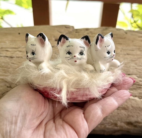 Vintage NORCREST 3 Little Kittens Fur Pink Basket Figurine MCM
