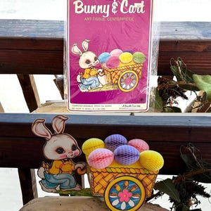 Vintage Easter Bunny Honeycomb Centerpiece 1974 Beistle 12” Honeycomb Tissue Bunny Cart Eggs Retro Kitsch Decor Decoration NIOP MINT