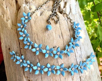 Vintage 1950 1960 Blue Floral Necklace Choker Bracelet Demi Parure Mid Century Plastic Flower Retro Rockabilly Bride Bridal Wedding Set 2
