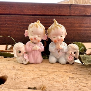 Vintage 1950 Praying Girl Boy Anthropomorphic Lamb Figurine MCM Ceramic Retro Kitsch Sugar Lamb Valentine Easter Decor Set 2