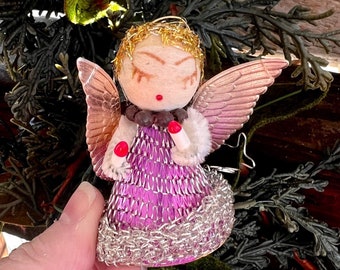 Vintage Angel Christmas Ornament Metallic Pink  Magenta Mesh 1940 1950 Spun Cotton Foil Wings Japan Valentine’s Day Decor NOS