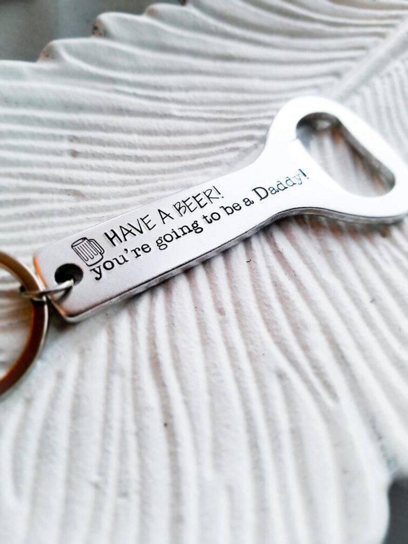 pregnancy announcement gift ideas