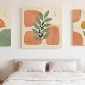 Pazifikküste Zustand Blumen 3er-Set | Abstrakte Boho Leinwanddrucke, botanische Kunst Galerie-Set, Salbeigrün Dekor Bild 6