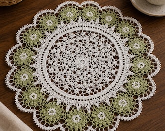 Modèle de napperon au crochet | Chemin de table fleuri vert sauge et blanc | Tutoriel dentelle ronde vintage | Modèle de crochet à télécharger instantanément