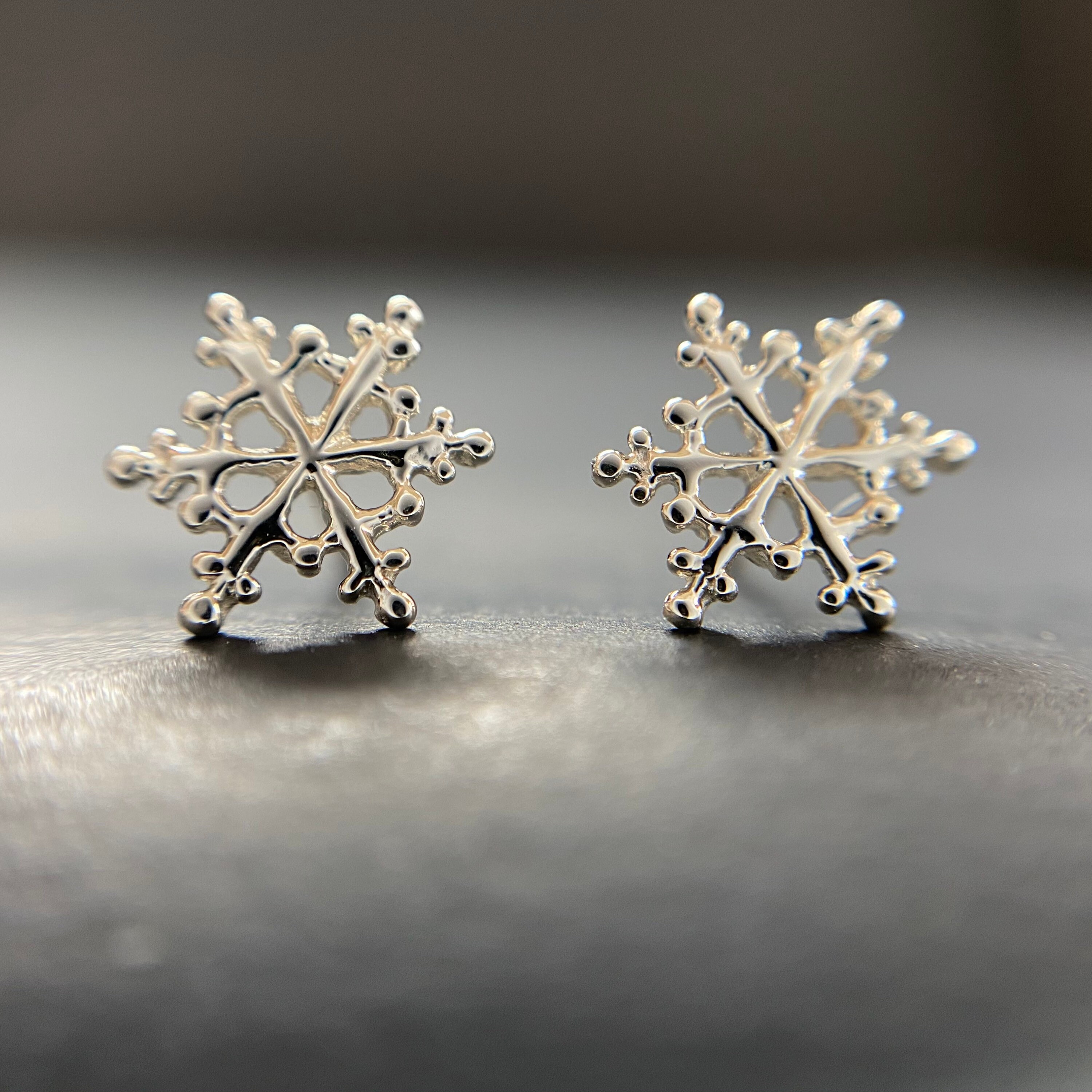 Bijoux Birks Snowflake Diamond White Gold Cluster Earrings | Bijoux Birks