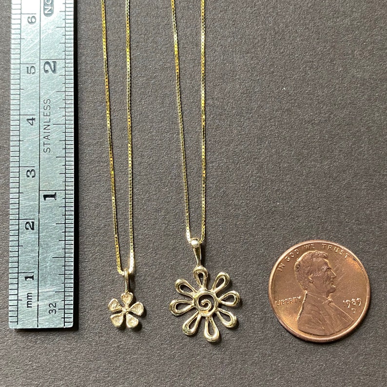 Gold Flower TINY Daisy Pendant Solid 14k Gold Necklace Etsy
