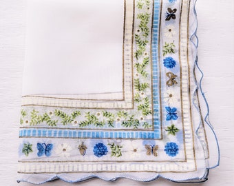 Vintage Nylon Taschentuch, blau Blumen, Schmetterlinge, Scalloped Edge, schnell trocknend, Frühling, Sommer, Frau, Mädchen, Accessoires, Feminin