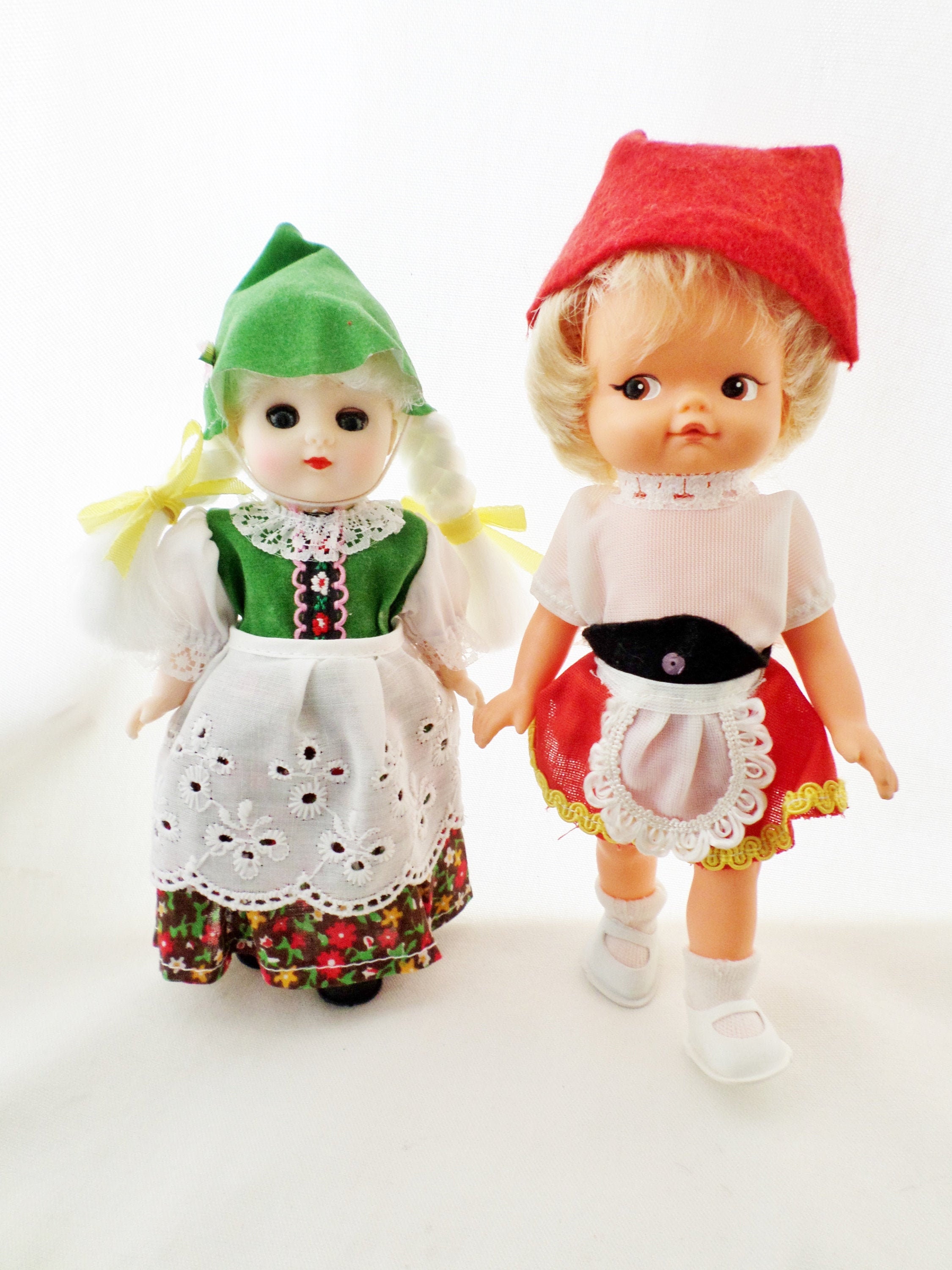 Vintage 2 Small International Dolls, Vinyl, Fully Jointed Vintage 2 Small International Dolls, Vinyl, Fully Jointed