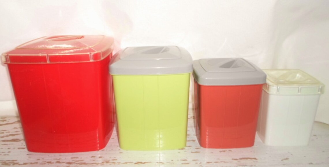 Botes de almacenamiento de cocina de plástico vintage | Etsy