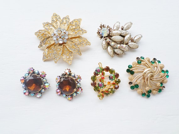 5 Item Lot for Repair Vintage Brooches Clip Earrings D E Juliana Crown Trifari Jewelry Repair Costume Pins Jewelry Making Supplies Etsy Canada