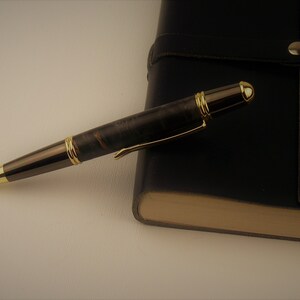 Hand-turned ebony maple burl wood Gatsby Grande twist pen image 3