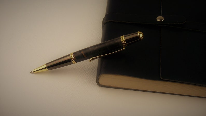 Hand-turned ebony maple burl wood Gatsby Grande twist pen image 3