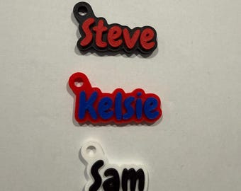 Llavero personalizado con nombre impreso en 3D / Colgante para mochila con letras burbuja bicolor