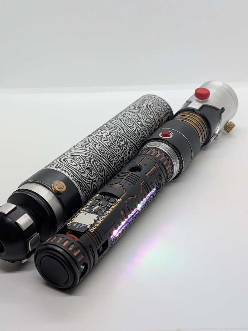 VL-36 lightsaber image 11