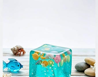 Squishy cube en gel avec coquillages océaniques | Coquillages scintillants, soulagement du stress, décoration sensorielle pour bureau