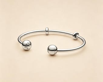 Brazalete abierto Moments Silver, pulsera de plata de ley 925 – Un regalo navideño, joyería de viaje, un regalo para ella