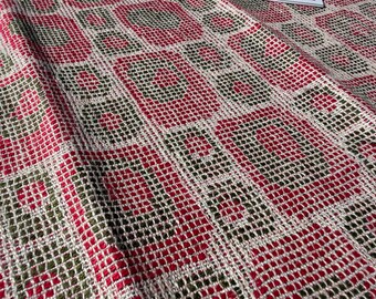 Square Bubbles Towel