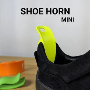 Shoe Horn STL File | 3D Printable Shoehorn | Long Handle Shoe Helper | Print at Home Footwear Aid