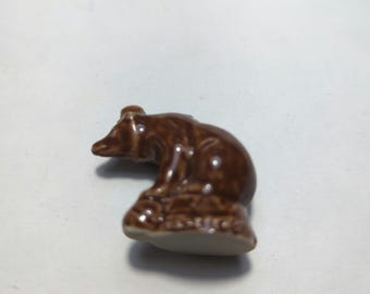 Vintage Brown Circus Bear Wade England Porcelain Miniature Collectible, Red Rose Tea Figurine, Knick Knack, Home Decor, kitsch, circus