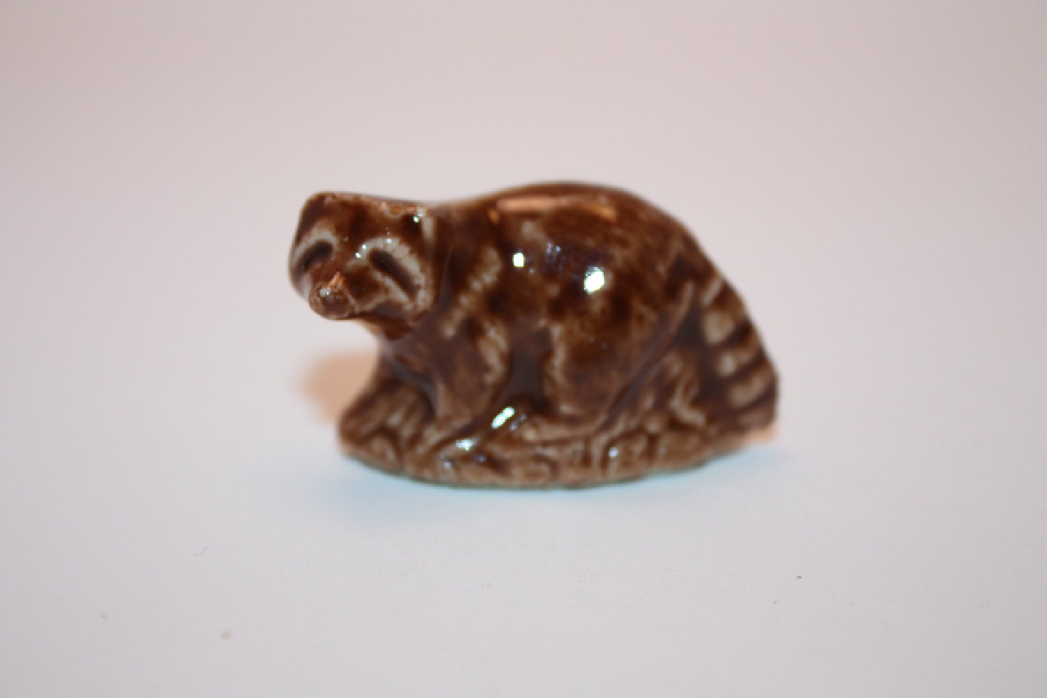 Vintage Brown Wade England Red Rose Tea Miniature Figurine, Brown Raccoon, Made Of Porcelain-Vintage Knick Knack