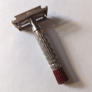 ヴィンテージ　ジレット　髭剃り　カミソリ　旅行用　レトロ Gillette heritage razor - Etsy 日本