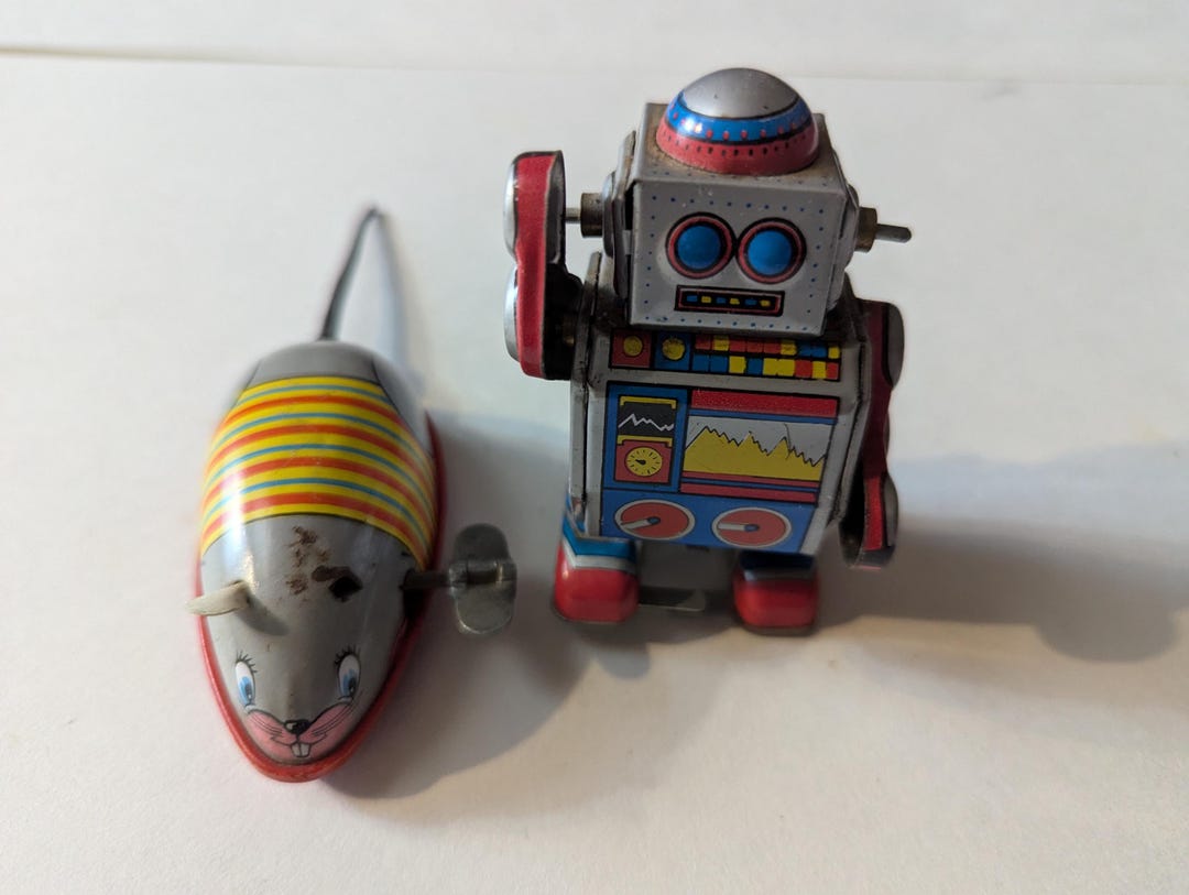 Set De 5 Juguetes De Cuerda De Hojalata | Accionados Sin Pilas | Diseño Retro Variado | 13x9x3 Cm | Recompensas Y Regalos Para Niños