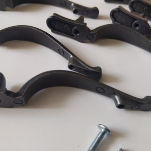 Conjunto vintage de siete 7 asas de gabinete tiradores | Etsy