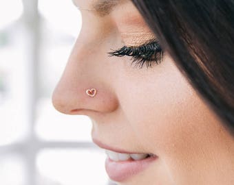 14k Gold Filled Heart Nose Stud: Hammered Dainty Minimalist Piercing