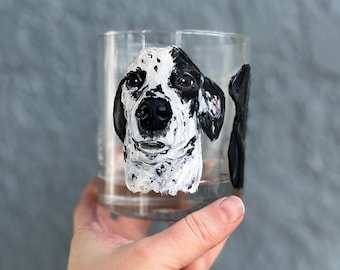 Hand-Painted Pet Portrait Whiskey Glass: Personalized Dog or Cat Gift