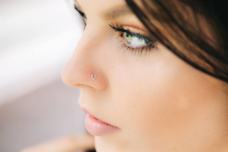 Tragus Stud Minimalist Dainty Sterling Silver Horseshoe Nose Stud L-Bend Luck Sterling Silver Wire Nose Ring