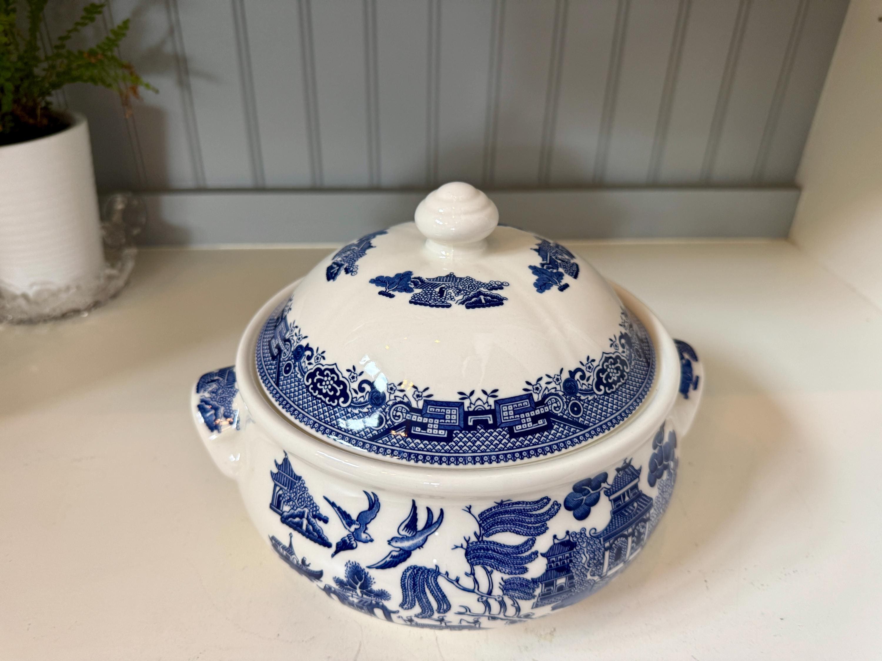 Vintage Covered Vegetable Dish - Etsy - Page 2