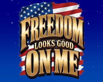 Freedom Looks Good On Me Shirt | Funny Retirement Gift For Men Women | Patriotic Retired Veteran T-Shirt | Co-Worker Goodbye Party Tshirt