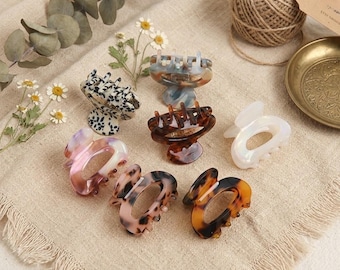 Acetate Style Hair Claw Clip, Oval Hair Clip, Mini Hair Claw, Neutral Hair Accessory, Everyday Hair Clip, Cute Gift for Her, French Style Cl
