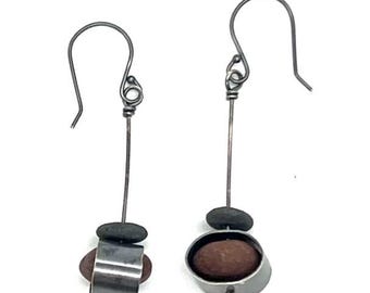 Oval Stick Rock Earrings