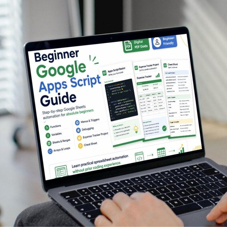 Puede incluir: Una pantalla de port&aacute;til que muestra una gu&iacute;a digital titulada Beginner Google Apps Script Guide para la automatizaci&oacute;n de Google Sheets. La interfaz incluye secciones para funciones, variables, matrices, bucles y un proyecto de seguimiento de gastos.